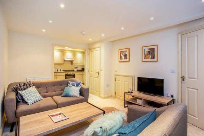 2 Bedroom Terraced House To Rent In Upper Bath Street Cheltenham, GL50