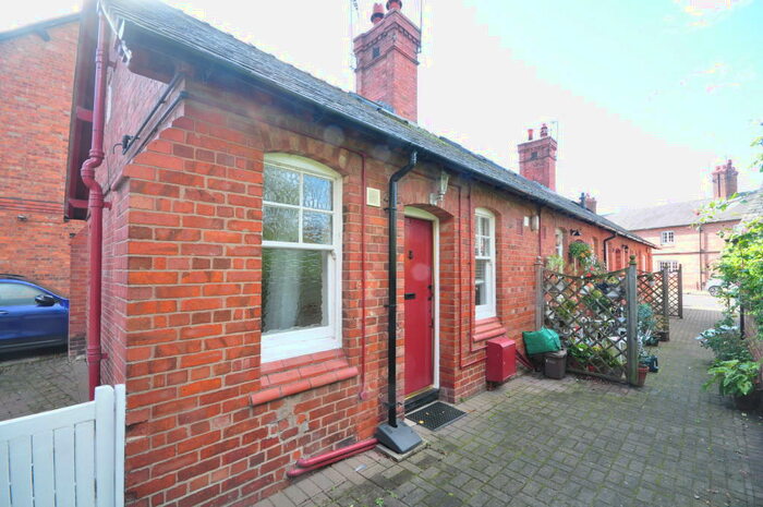 1 Bedroom Cottage To Rent In Grosvenor Cottages, Browns Lane, Handbridge, CH4