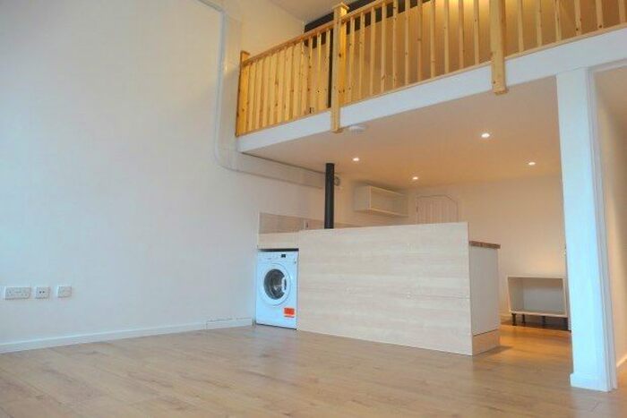 1 Bedroom Flat To Rent In New Mills, Braintree, CM7