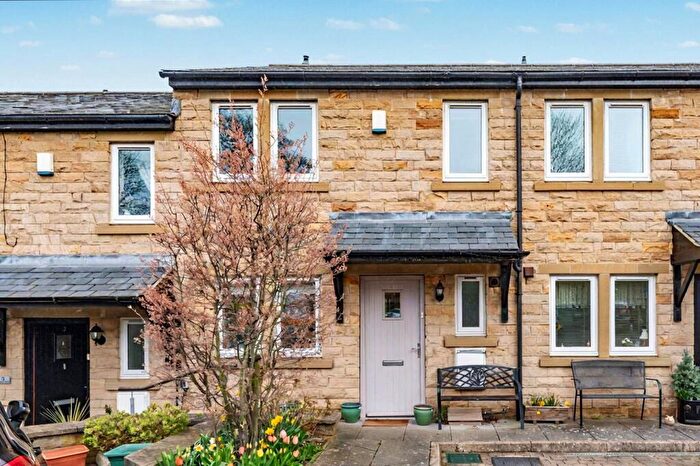 3 Bedroom Terraced House For Sale In Weavers Fold, New Road Side, Rawdon, Leeds, LS19