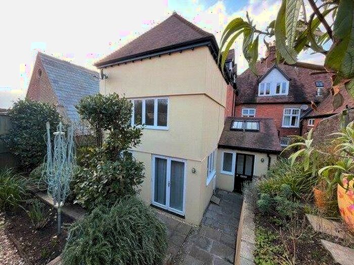 2 Bedroom Semi-Detached House To Rent In North Street, Bridport, DT6