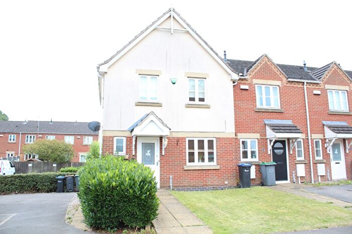 3 Bedroom End Of Terrace House For Sale In Ashleigh Avenue, Sutton-In-Ashfield, Nottinghamshire., NG17