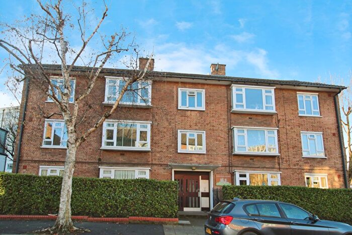 2 Bedroom Flat To Rent In Tonsley Street, London, SW18