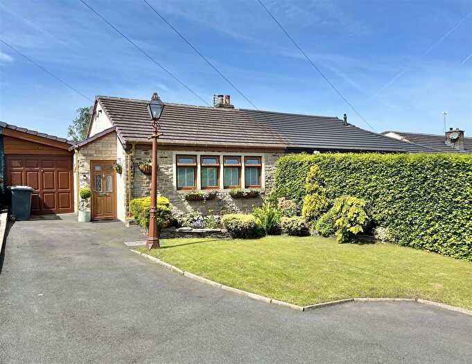 2 Bedroom Semi-Detached Bungalow For Sale In Long Lane, Charlesworth, Glossop, SK13