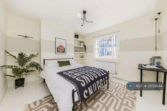 4 Bedroom Terraced House To Rent In Lausanne Road, London, SE15