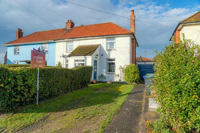 3 Bedroom Property For Sale In The Place, Woolage Village, CT4