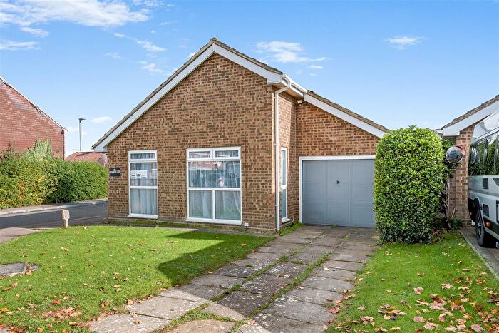 3 Bedroom Detached Bungalow For Sale In Hereford Way, Banbury, OX16