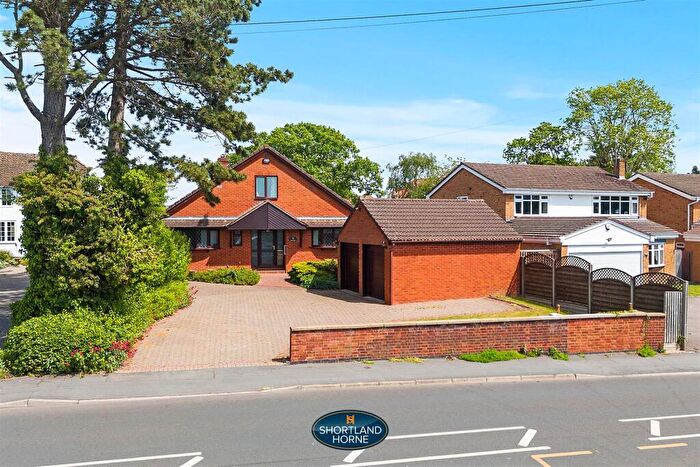 4 Bedroom Detached Bungalow For Sale In Upper Eastern Green Lane, Eastern Green, Coventry, CV5