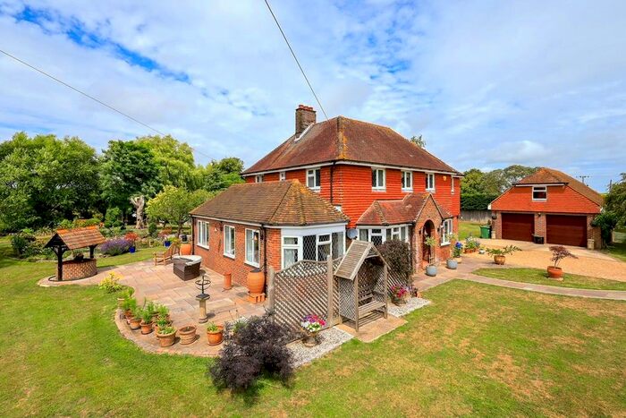 4 Bedroom Detached House For Sale In Berwick, Polegate, BN26