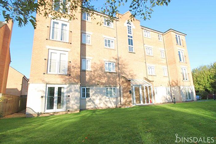 2 Bedroom Apartment To Rent In Sandhill Close, Rhodesway, Bradford, BD8