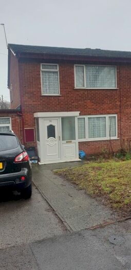 3 Bedroom Semi-Detached House To Rent In Little Bromwich Road, Bordesley Green, Birmingham, B9