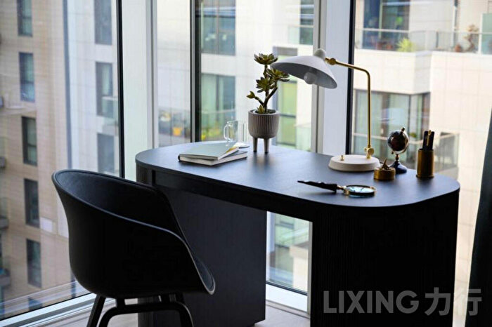 1 Bedroom Apartment For Sale In Woodberry Down, Finsbury Park, N4