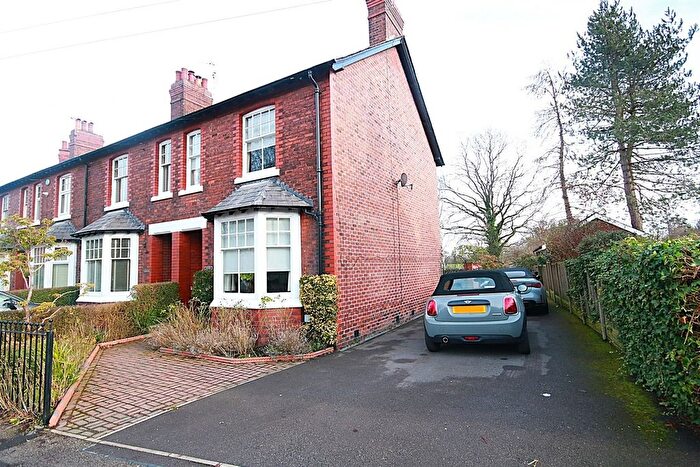 3 Bedroom End Terrace House To Rent In Heyes Lane, Alderley Edge, SK9