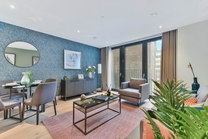 2 Bedroom Flat For Sale In Golden Lane, Barbican, London, EC1Y
