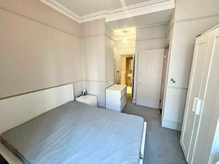 2 Bedroom Apartment To Rent In Old Steine, Brighton, BN1