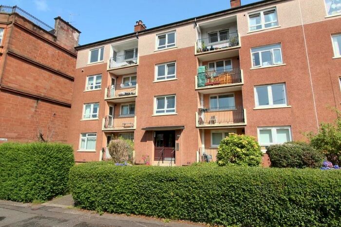 2 Bedroom Flat To Rent In Willoughby Drive, Anniesland, G13