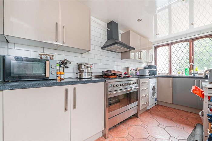 2 Bedroom End Terrace House For Sale In Victoria Road, Walton-Le-Dale, Preston, PR5