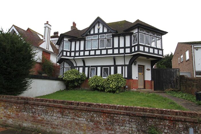 4 Bedroom Detached House For Sale In Ashburnham Gardens, Eastbourne, BN21