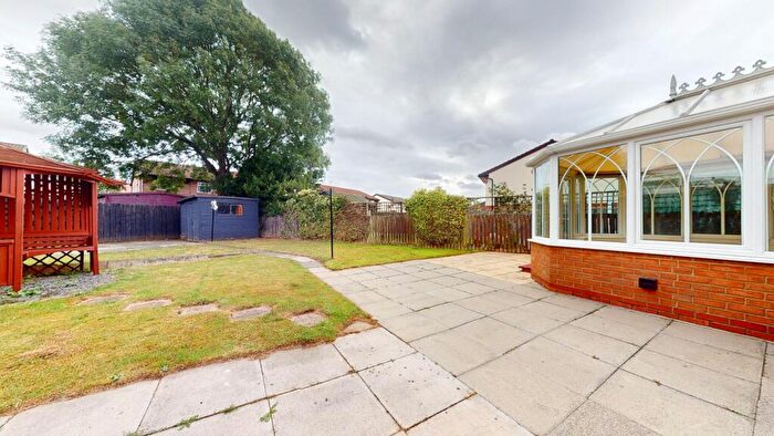 3 Bedroom Semi-Detached House For Sale In Brixham Crescent, Jarrow, NE32
