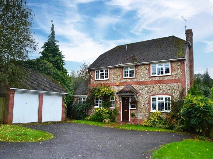 4 Bedroom Detached House To Rent In The Lea, Wokingham, Berkshire, RG40