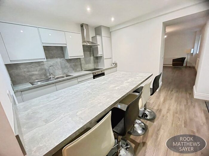 3 Bedroom Flat To Rent In Eslington Terrace, Newcastle Upon Tyne, NE2