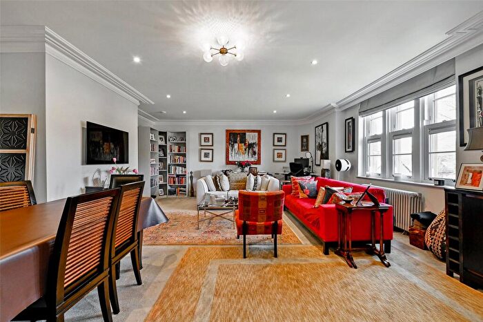 2 Bedroom Apartment To Rent In Parklands, Besselsleigh, Abingdon, Oxfordshire, OX13