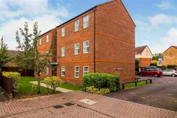 2 Bedroom Flat To Rent In Bodill Gardens, Hucknall, NG15