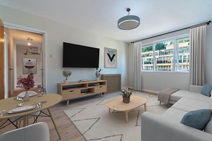 2 Bedroom Flat For Sale In Loveridge House, Hawke Road, Crystal Palace, SE19