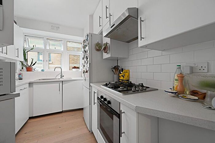 2 Bedroom Flat To Rent In St Edmunds Court, St Edmunds Terrace, NW8