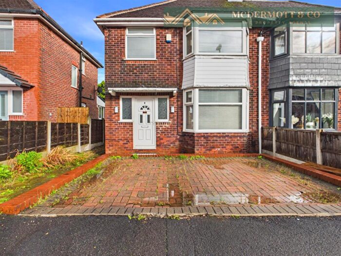 3 Bedroom Semi-Detached House For Sale In Enderby Road, New Moston, M40