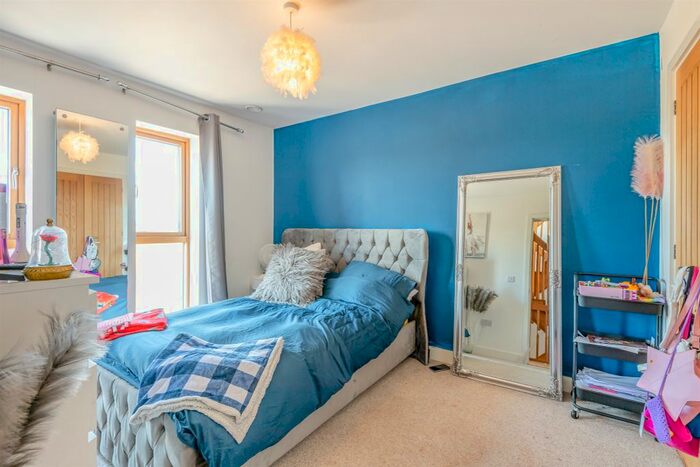 7 Bedroom Property To Rent In Winsor Crescent, Peterborough, PE7