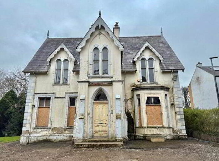 7 Bedroom Detached House For Sale In Bayview House, Derry, BT47