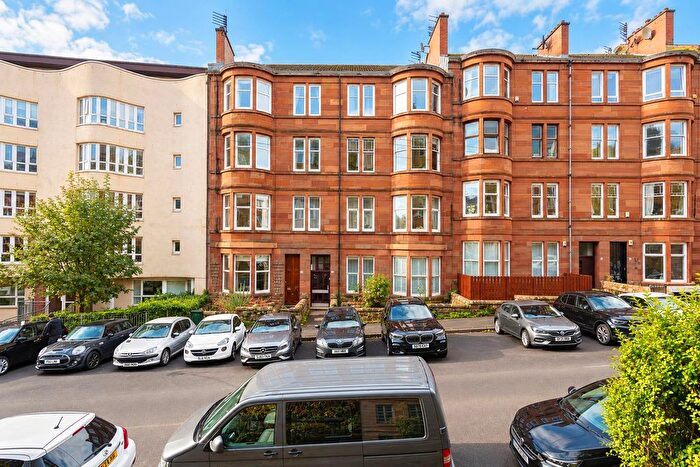 2 Bedroom Flat To Rent In Trefoil Avenue, Glasgow, G41