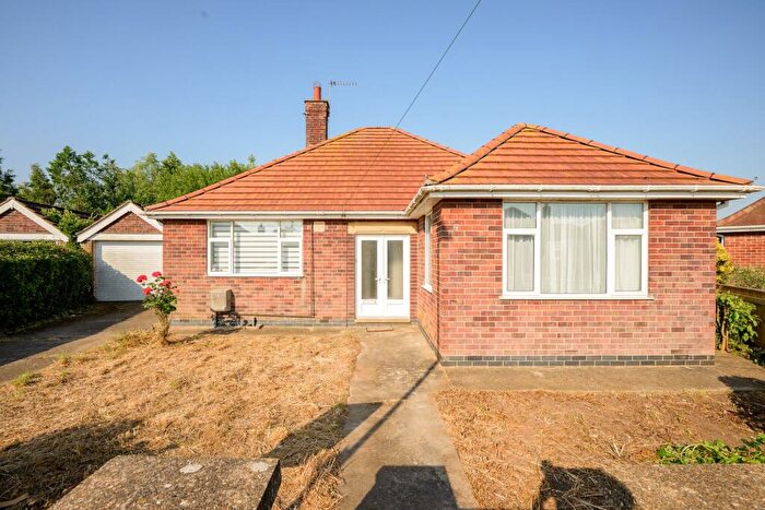 2 Bedroom Detached Bungalow For Sale In Hesketh Crescent, Skegness, PE25