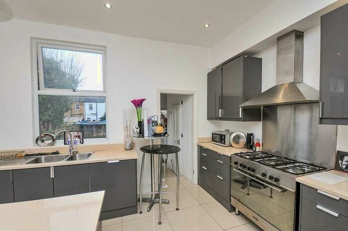 1 Bedroom House To Rent In Broadfield Road, London, SE6