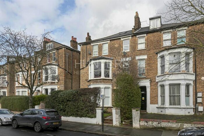 2 Bedroom Flat To Rent In Fordwych Road, London, NW2