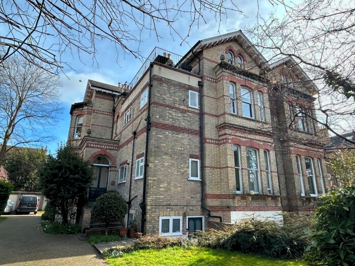 2 Bedroom Flat To Rent In Riverdale Road, Twickenham, TW1