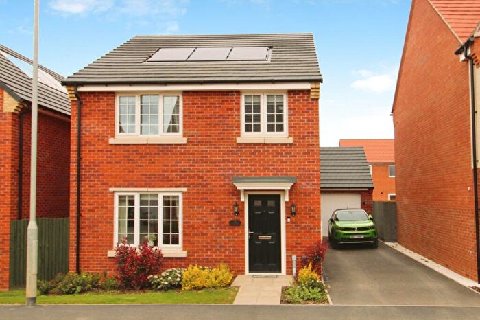 4 Bedroom Detached House To Rent In Airfield Road, Market Harborough, LE16