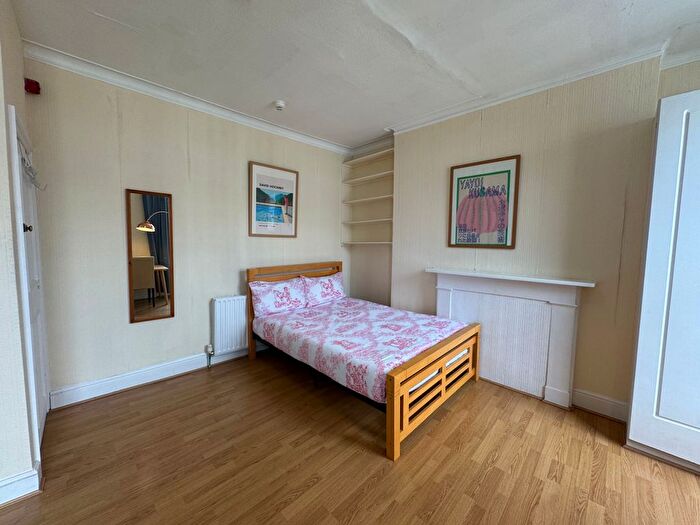 1 Bedroom Flat To Rent In Oakley Street, London, SW3