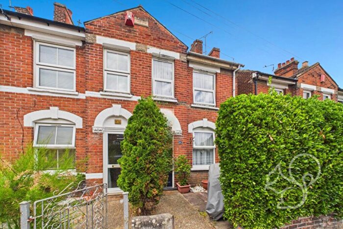 2 Bedroom Semi-Detached House For Sale In Gladstone Road, Colchester, CO1