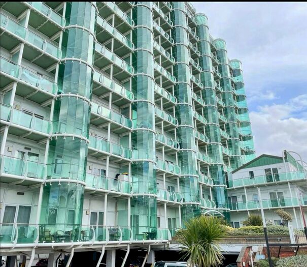 2 Bedroom Flat To Rent In Sydney Road, Enfield, EN2