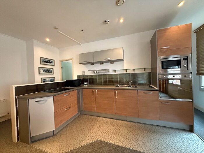 2 Bedroom Property To Rent In The Warehouse Too, Nottingham, NG1