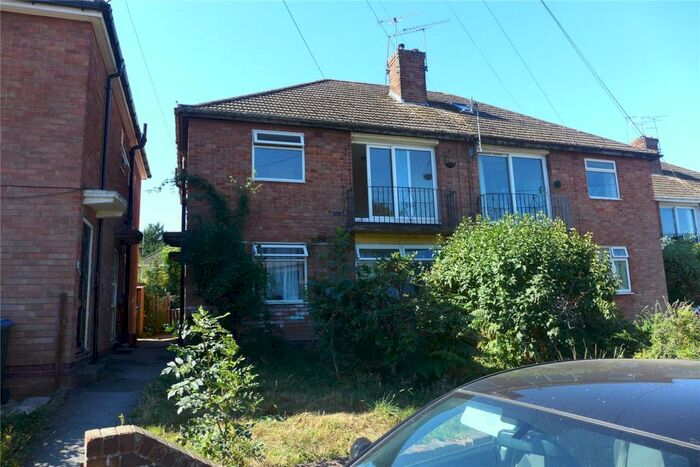 2 Bedroom Maisonette To Rent In Sunnybank Avenue, Stonehouse Estate, Coventry, CV3