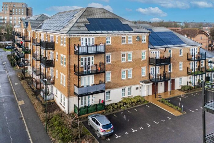 1 Bedroom Flat For Sale In Sayers Way, Erith, Kent, DA8
