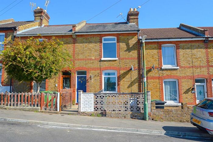 2 Bedroom Terraced House For Sale In Pope Street, Maidstone, ME16