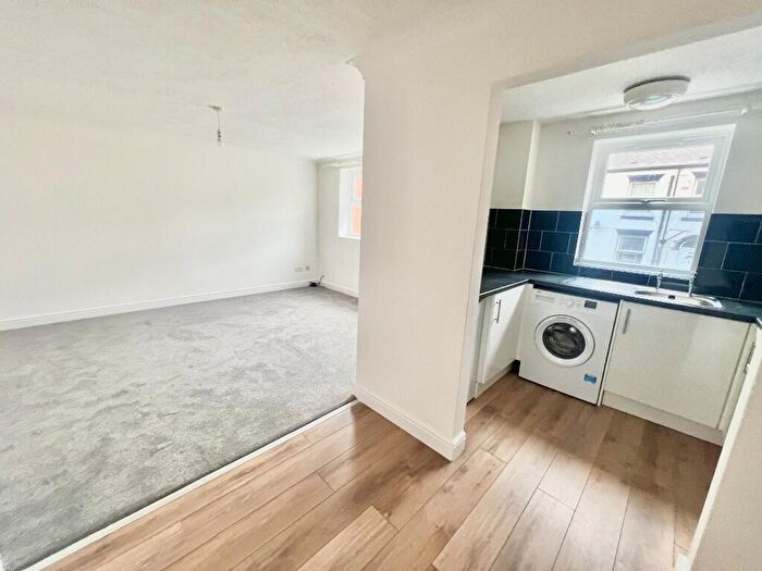 2 Bedroom Apartment To Rent In Gell Street, Sheffield, S3