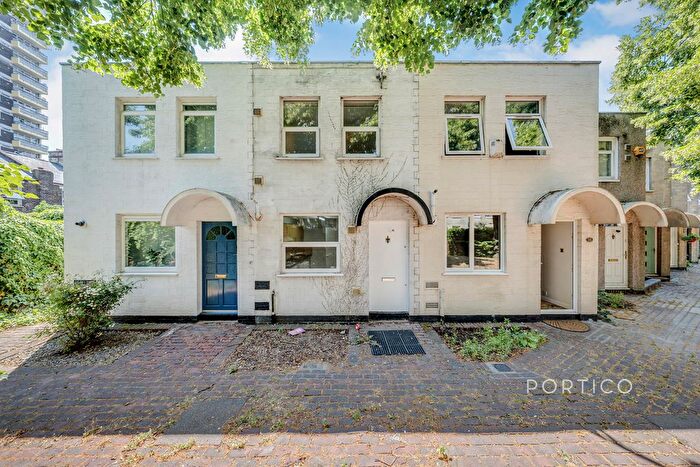 2 Bedroom Terraced House To Rent In Dockland Street, London, E16