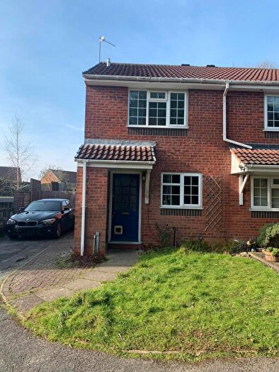 2 Bedroom Semi-Detached House To Rent In Farmers Close, Sutton Coldfield, B76