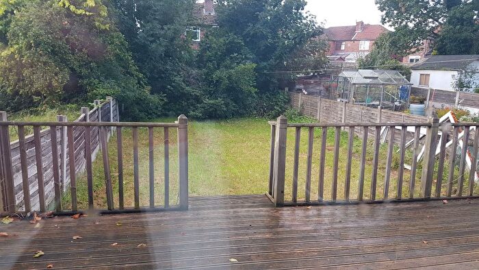 6 Bedroom Semi-detached House To Rent In Parsonage Road, Manchester, M20
