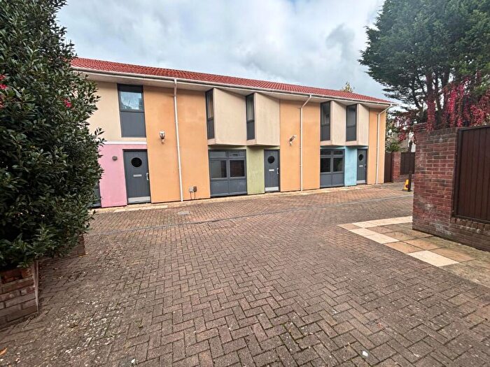 2 Bedroom Terraced House For Sale In Villiers Road, Easton, Bristol, BS5
